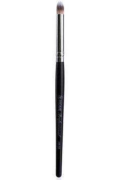 Кисть для нанесения и растушевки теней TF COSMETICS Home Professional HB-05